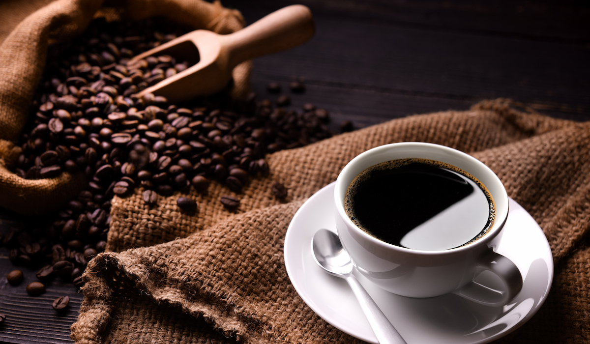 How to Drink Black Coffee: Tips for Learning to Enjoy It